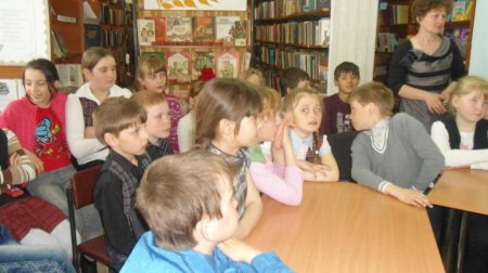 Акция "ЧИТАЕМ ДЕТЯМ О ВОЙНЕ"