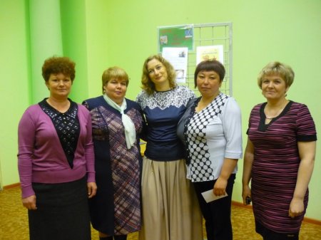 Встреча с детской  писательницей  Анной Игнатовой.