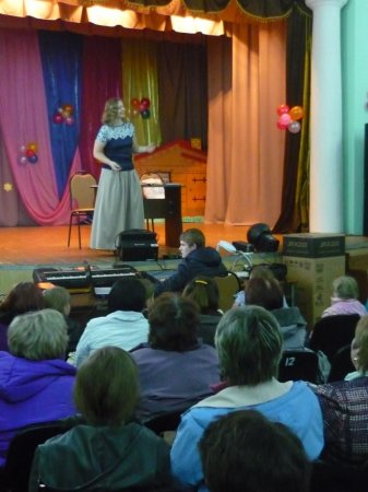 Встреча с детской  писательницей  Анной Игнатовой.