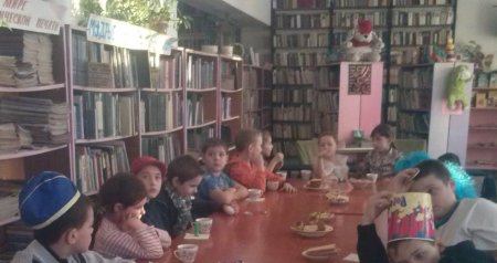 Новый год встречай и подарки получай