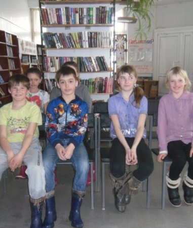 «Этих дней не смолкнет слава»