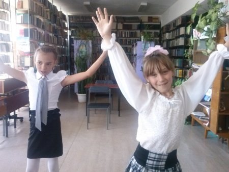 Здравствуй, Страна знаний!