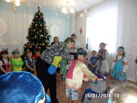 «Коляда, коляда – накануне Рождества»