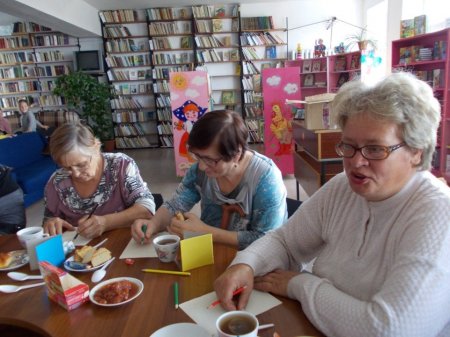 ТЫ ОПЯТЬ СО МНОЙ, ПОДРУГА ОСЕНЬ…