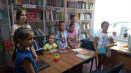 Открытие мира начинается с книжной полки