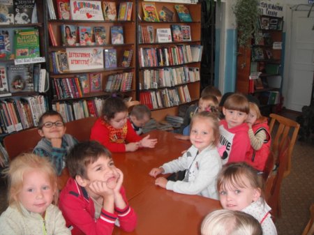 Акция «Книжка на ладошке» в Большеключинской библиотеке