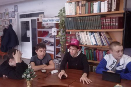 КАК ВСТРЕЧАЮТ НОВЫЙ ГОД  ЛЮДИ ВСЕХ ЗЕМНЫХ ШИРОТ