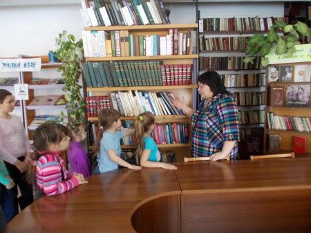 КНИЖНЫЙ МИР