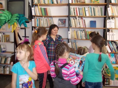 КНИЖНЫЙ МИР