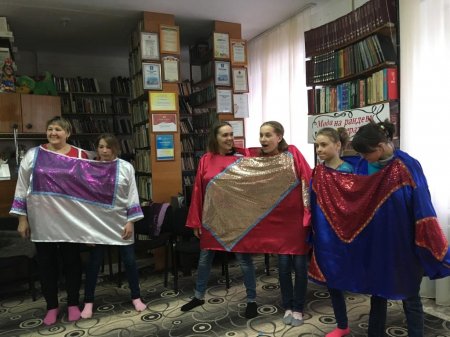 Вместе дружная семья