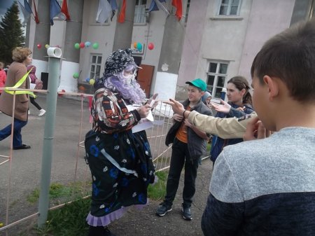 СОЛНЫШКО В ГЛАЗАХ