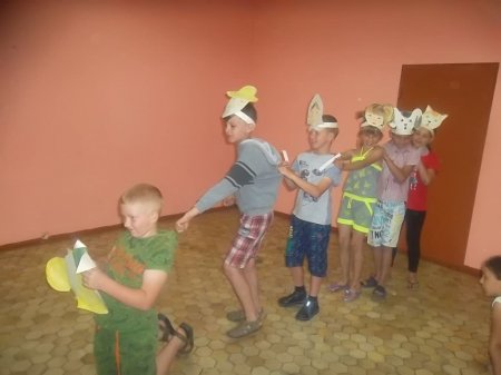 ЗА КОМПЬЮТЕР НЕ САДИСЬ, А НА УЛИЦЕ РЕЗВИСЬ